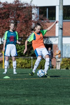 Bild 40 - B-Juniorinnen SV Henstedt Ulzburg - SG Weststeinburg : Ergebnis: 4:0